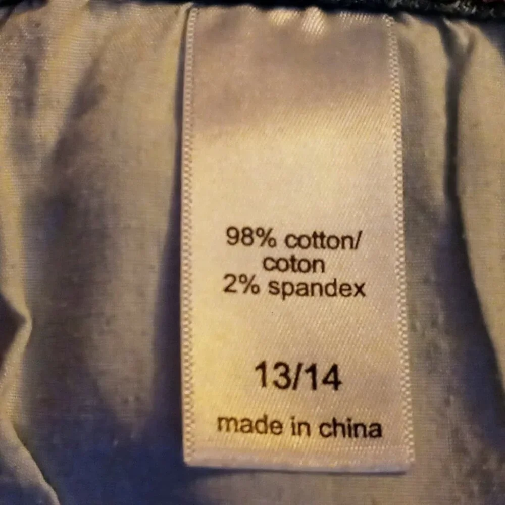 SOLD!!! - Maurices Blue Denim Capris w/Pearl & Silver Accents Women's Frayed Hem - Picture 8 of 16